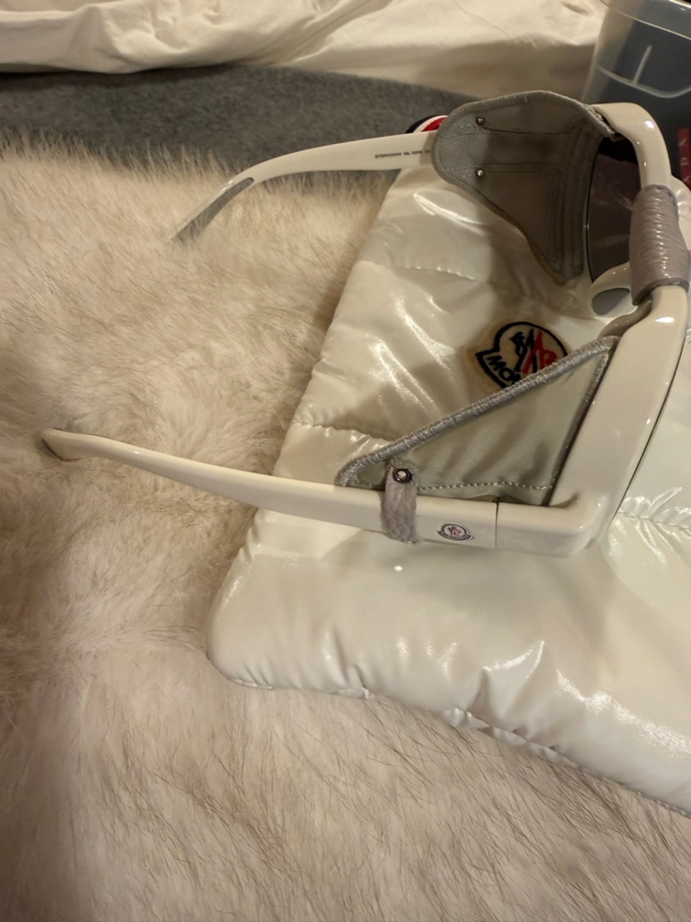 Moncler Ivory Round Ski Goggles with Leather Trim - Picture 3 of 4